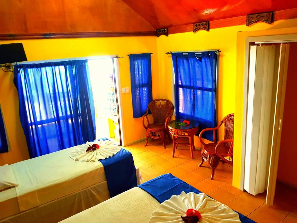 Le Uaina Beach Resort Faleapuna Pokoj fotografie