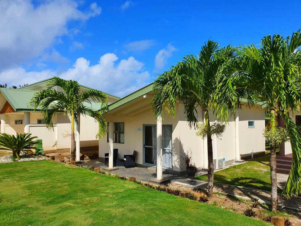 Le Uaina Beach Resort Faleapuna Exteriér fotografie